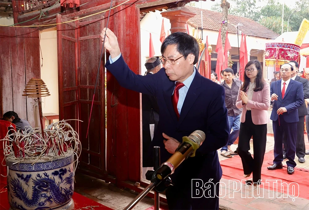 Lễ hội truyền thống Hội Xuân Đan Trì, xã Hoàng An