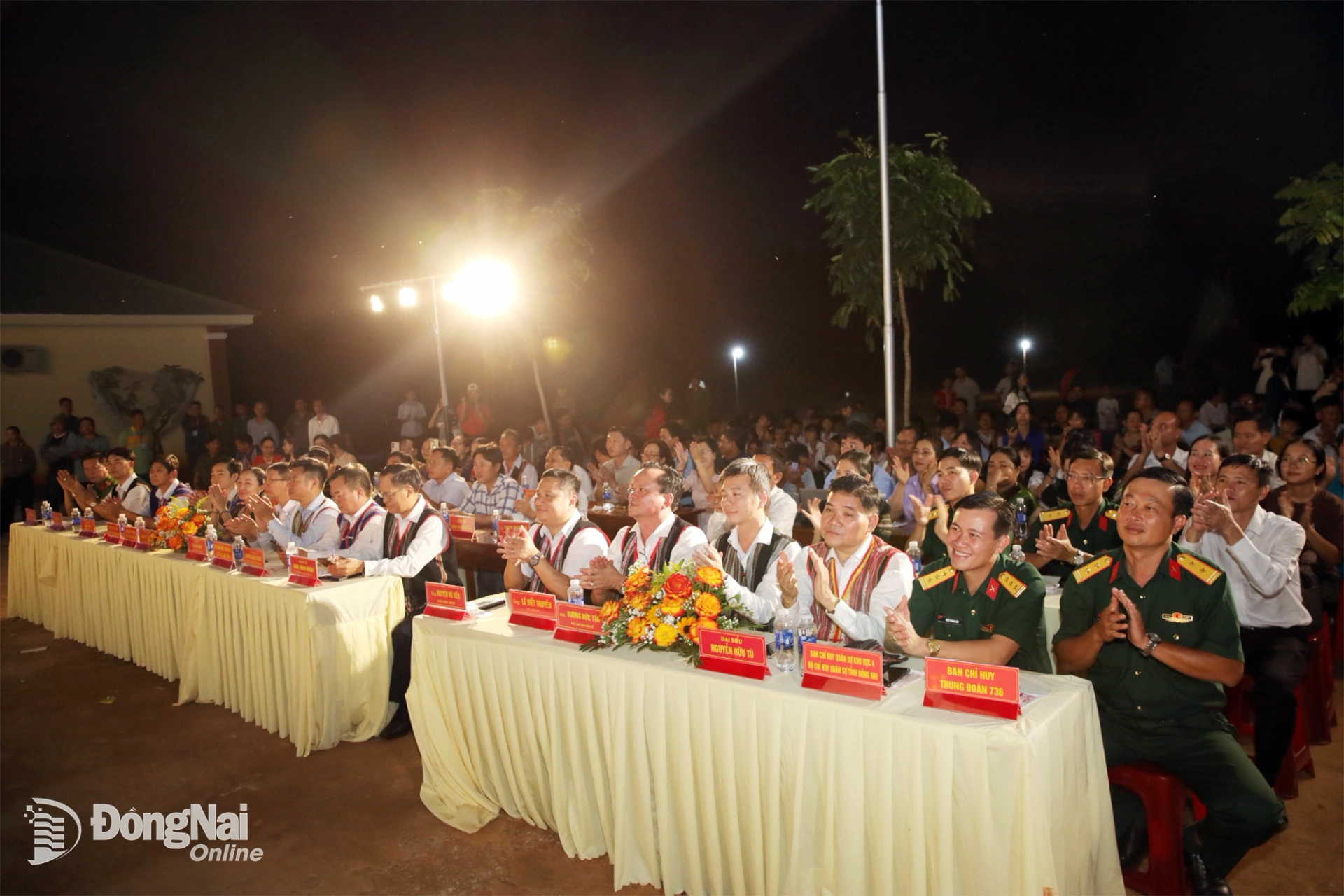 C&aacute;c đại biểu tham dự chương tr&igrave;nh. Ảnh: Trương Hiện