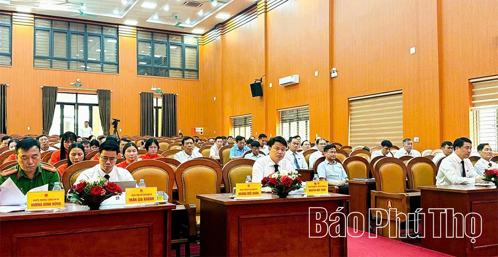 Kỳ họp thứ 5 HĐND xã Tam Hồng: Quyết nghị nhiều nhiệm vụ trọng tâm phát triển kinh tế - xã hội