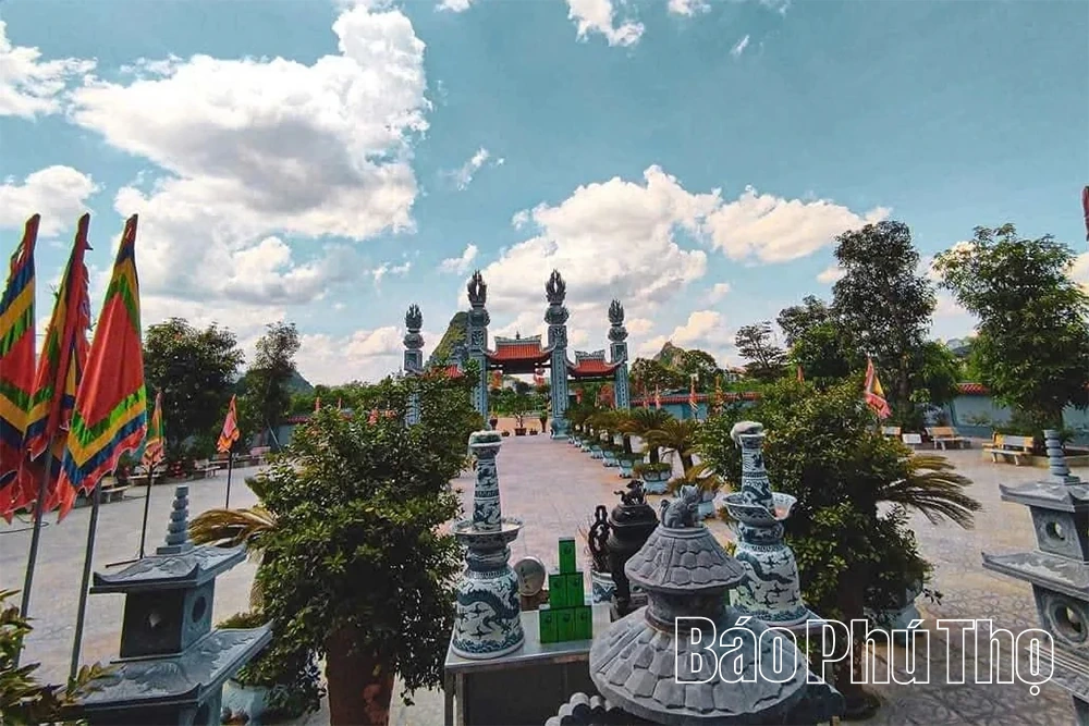 Đền Đông Sơn - Huyền tích về Mẫu Thượng ngàn