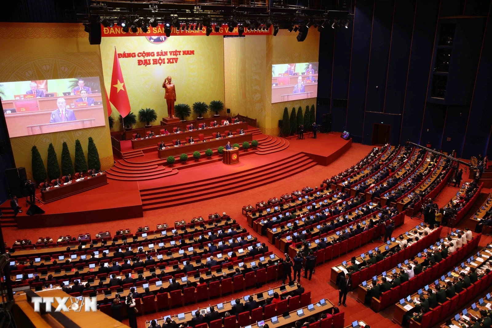 To&agrave;n văn B&aacute;o c&aacute;o của Ban Chấp h&agrave;nh Trung ương Đảng kh&oacute;a XIII về c&aacute;c văn kiện tr&igrave;nh Đại hội XIV của Đảng