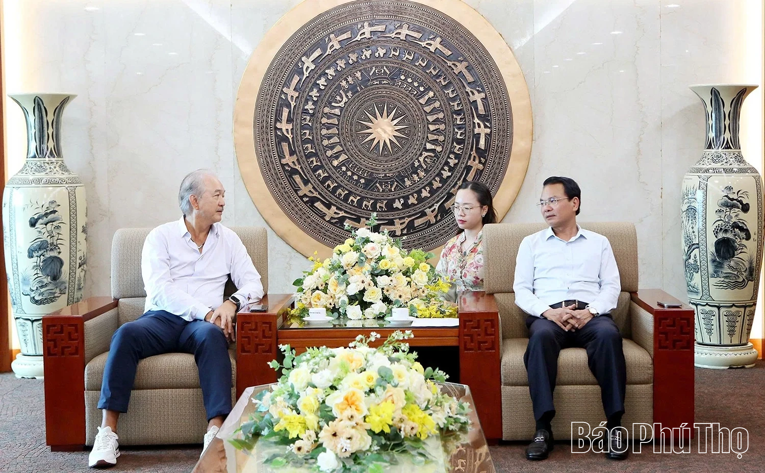 Bí thư Tỉnh ủy Đặng Xuân Phong tiếp Chủ tịch Tập đoàn YCH Singapore