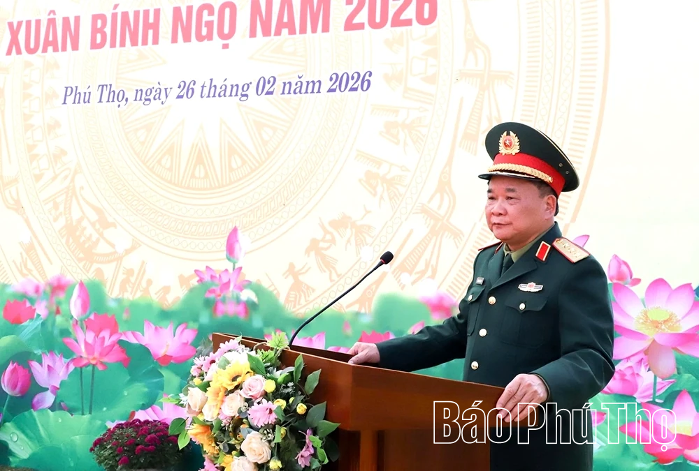 Thứ trưởng Bộ Quốc phòng Hoàng Xuân Chiến tham gia Tết trồng cây tại Kho K102