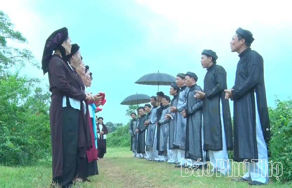 Ngân vang câu Ghẹo ngày Xuân