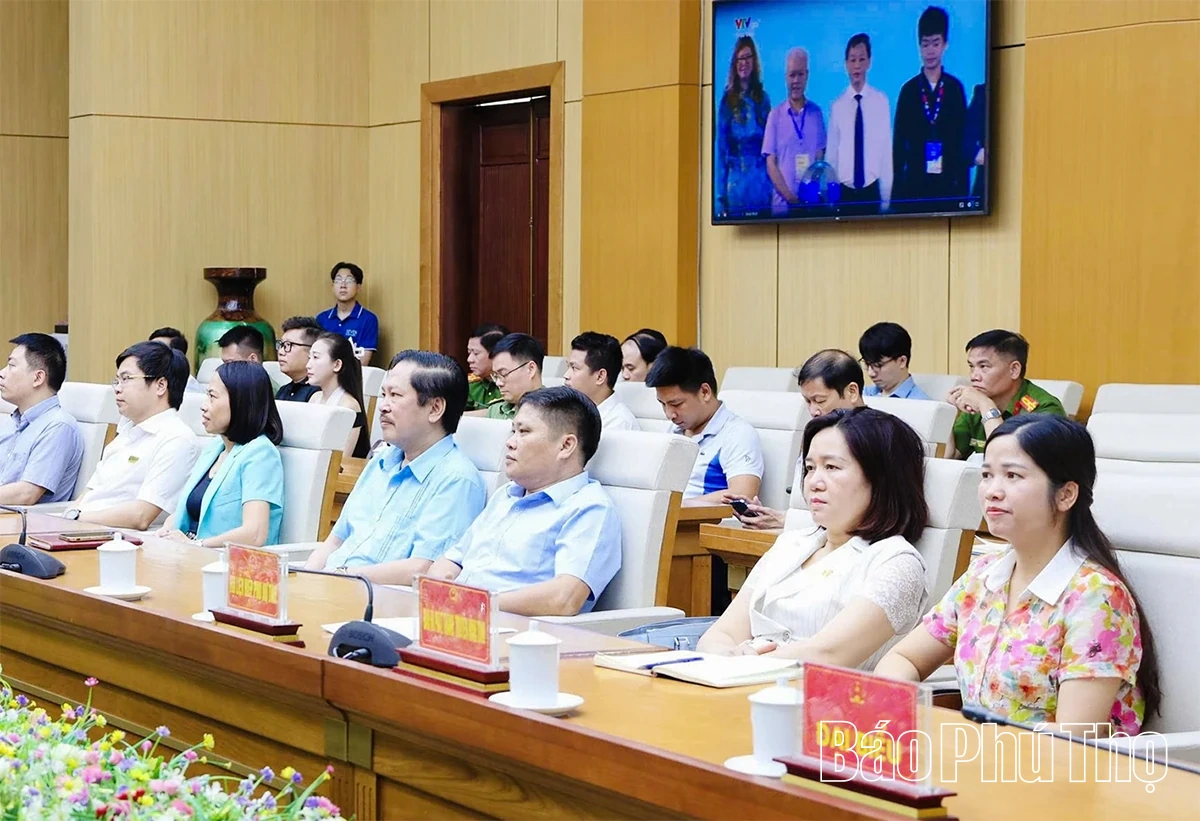 Phát động Chương trình “Bảo vệ và hỗ trợ trẻ em phát triển trên môi trường mạng” giai đoạn 2026-2030