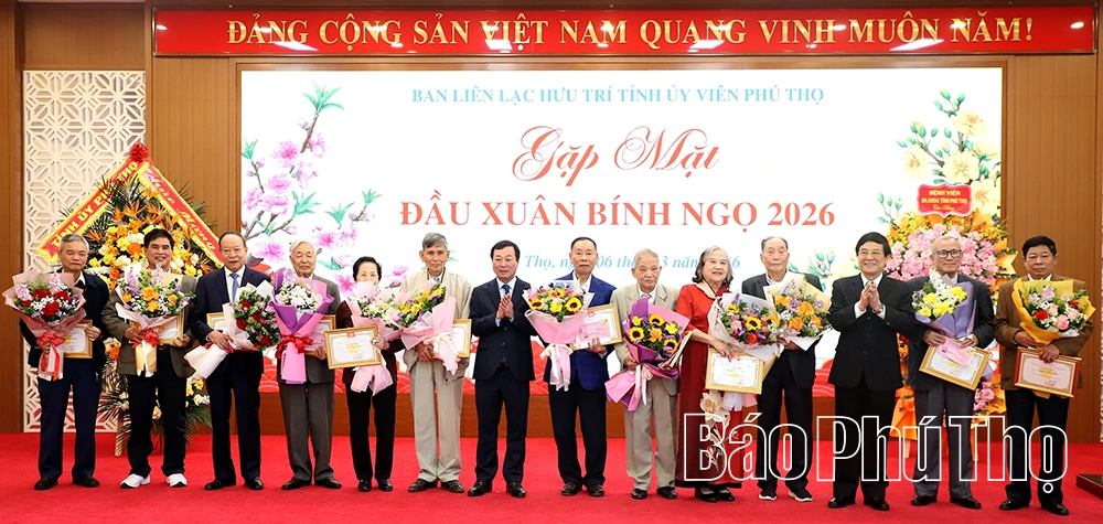 Ban liên lạc hưu trí Tỉnh ủy viên Phú Thọ gặp mặt đầu Xuân Bính Ngọ