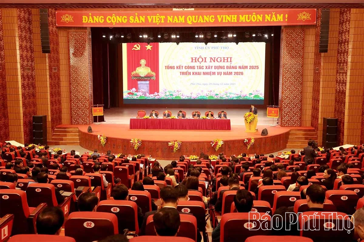 X&acirc;y dựng tỉnh Ph&uacute; Thọ ph&aacute;t triển nhanh, bền vững, đ&aacute;p ứng niềm tin của Nh&acirc;n d&acirc;n