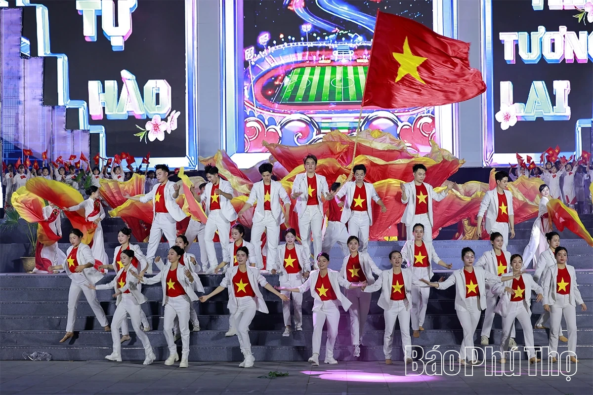 Tổng duyệt Chương tr&igrave;nh nghệ thuật ch&agrave;o mừng th&agrave;nh c&ocirc;ng Đại hội XIV của Đảng, mừng Đảng, mừng Xu&acirc;n