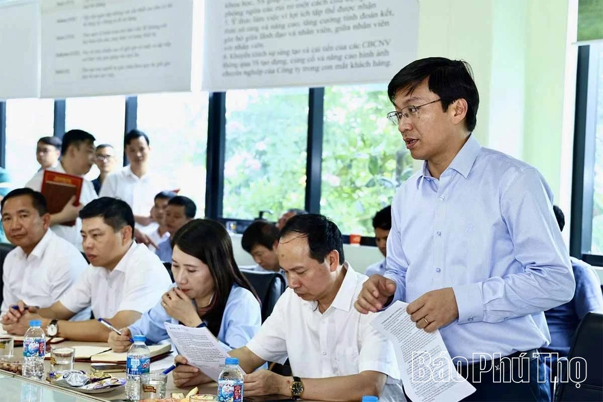 Bí thư Tỉnh ủy Phạm Đại Dương kiểm tra tiến độ Dự án cải tạo, mở rộng Quốc lộ 2 đoạn Vĩnh Yên - Việt Trì