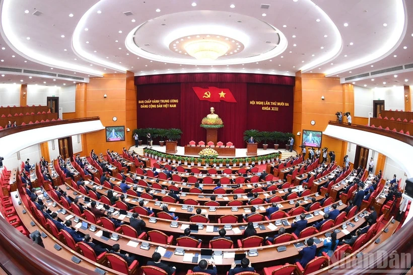 Thông cáo phiên bế mạc Hội nghị Trung ương 13 khóa XIII