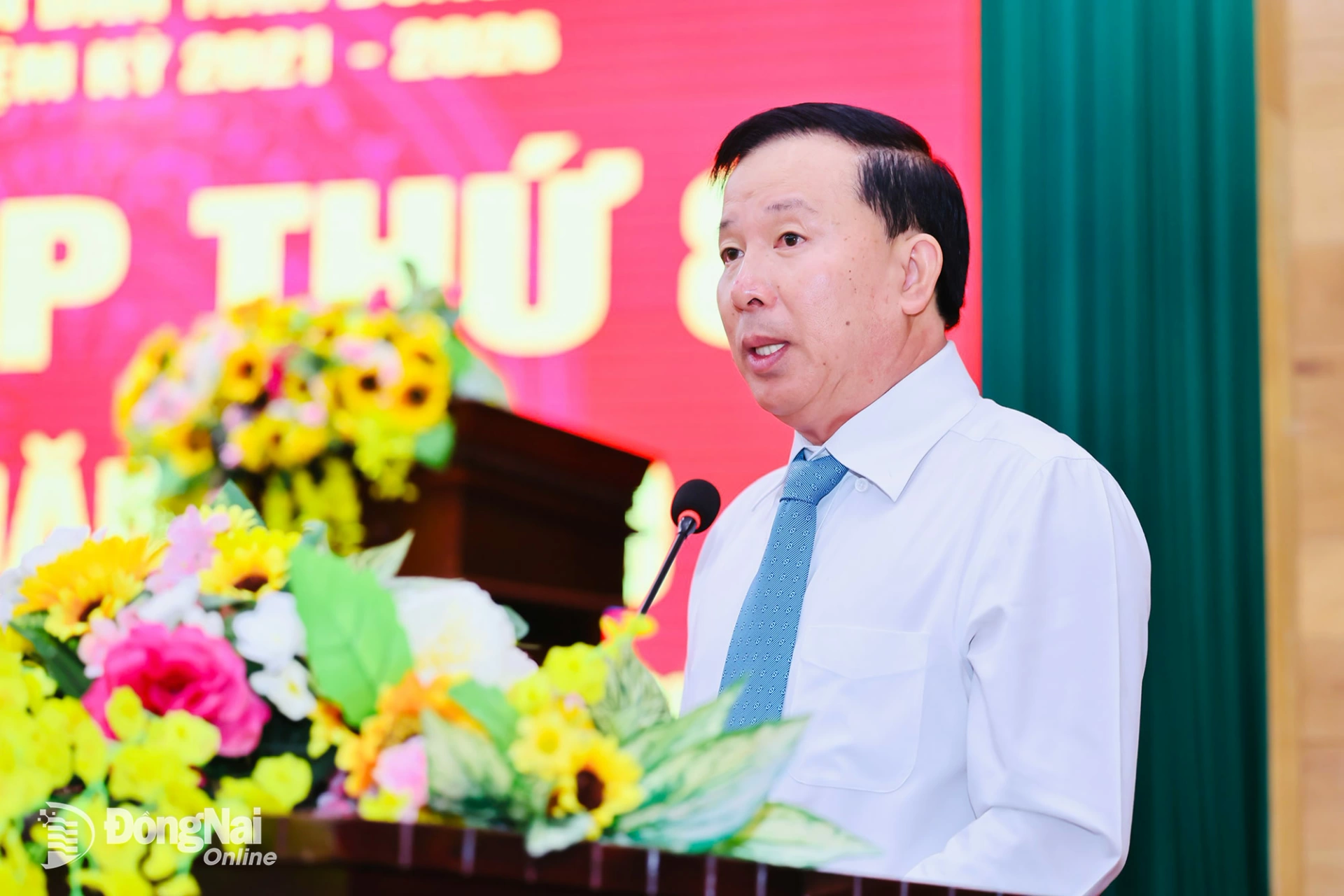 Đồng chí Nguyễn Văn Út, Phó Bí thư Tỉnh ủy, Chủ tịch UBND tỉnh Đồng Nai phát biểu tại Kỳ họp thứ 8 HĐND tỉnh. Ảnh: Công Nghĩa