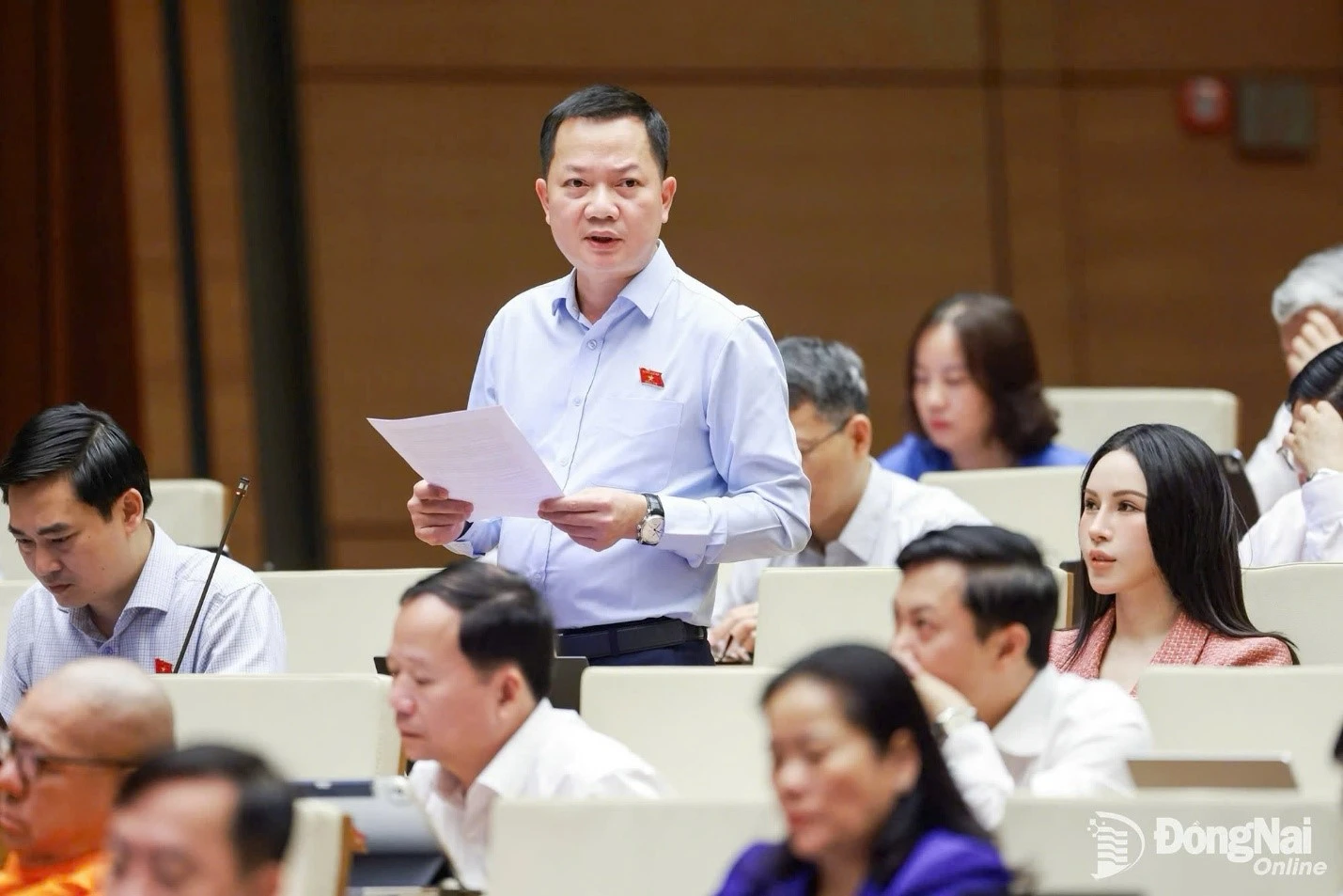 Đại biểu Trịnh Xuân An (Đoàn ĐBQH thành phố Đồng Nai) thảo luận tại hội trường ngày 30-10. Ảnh: CTV    