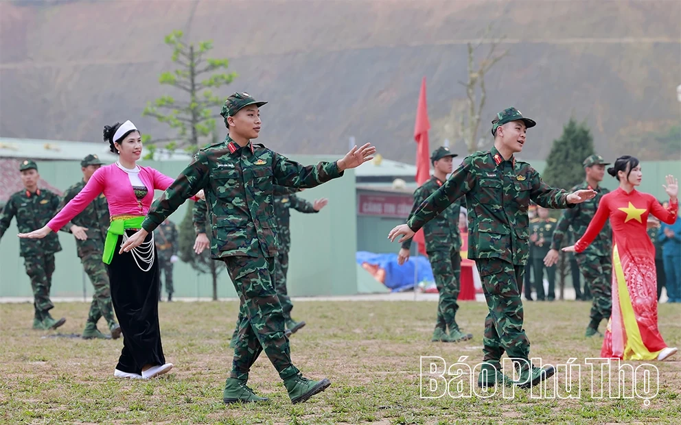 Bộ Chỉ huy quân sự tỉnh Phú Thọ ra quân huấn luyện năm 2026