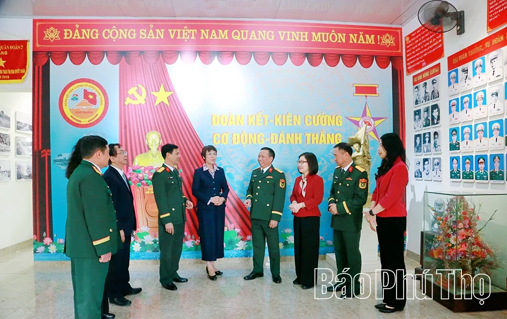 Gặp mặt Kỷ niệm 81 năm Ng&agrave;y th&agrave;nh lập Qu&acirc;n đội Nh&acirc;n d&acirc;n Việt Nam