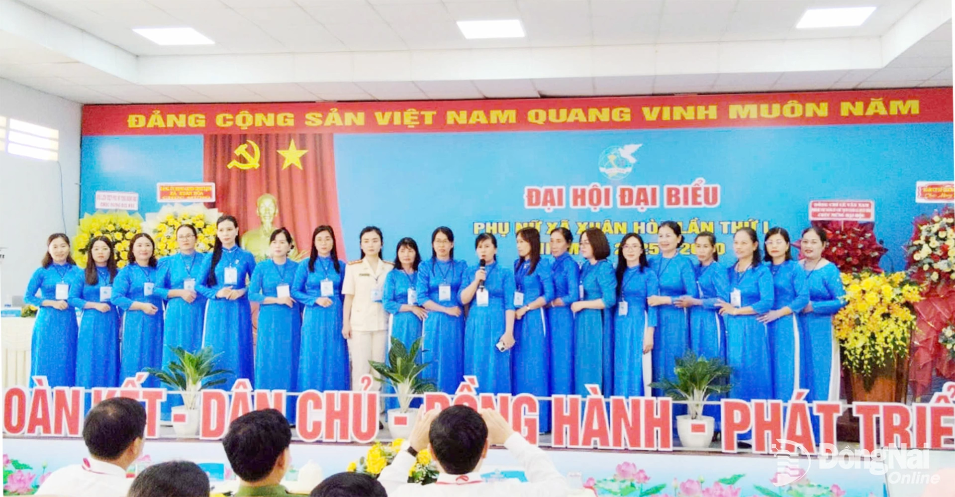 Ban Chấp hành Hội LHPN xã Xuân Hòa khóa I, nhiệm kỳ 2025-2030 ra mắt và nhận nhiệm vụ tại đại hội. Ảnh: Đức Quý