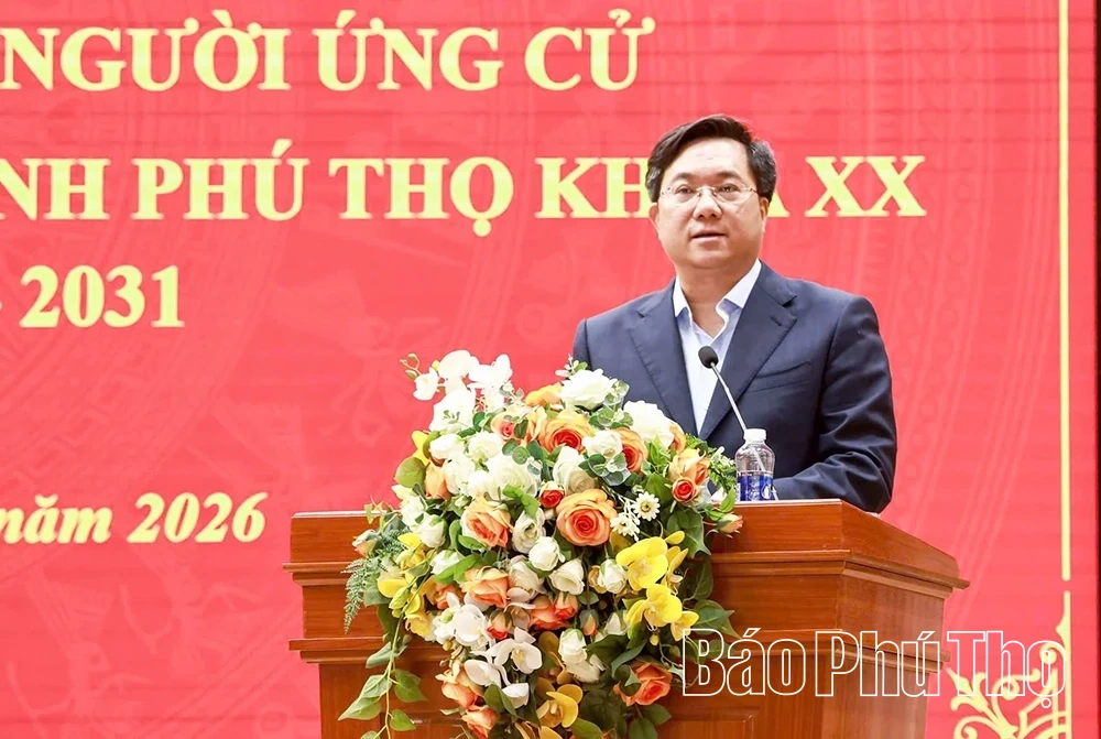 Ứng cử viên đại biểu HĐND tỉnh thuộc Đơn vị bầu cử số 14 tiếp xúc cử tri phường Vĩnh Yên