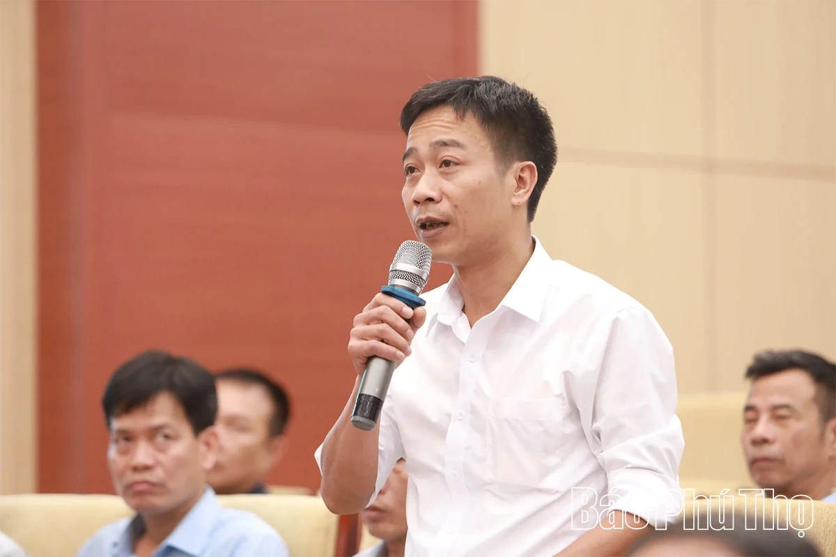 Bí thư Tỉnh ủy Phạm Đại Dương và các ĐBQH tỉnh tiếp xúc cử tri tại các xã Thanh Ba, Đông Thành, Hoàng Cương
