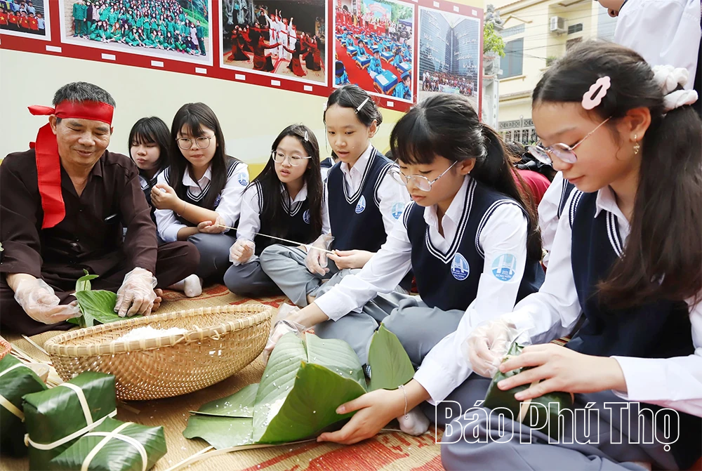 Trải nghiệm du lịch học đường- Gi&aacute;o dục Di sản văn ho&aacute; V&ugrave;ng Đất Tổ