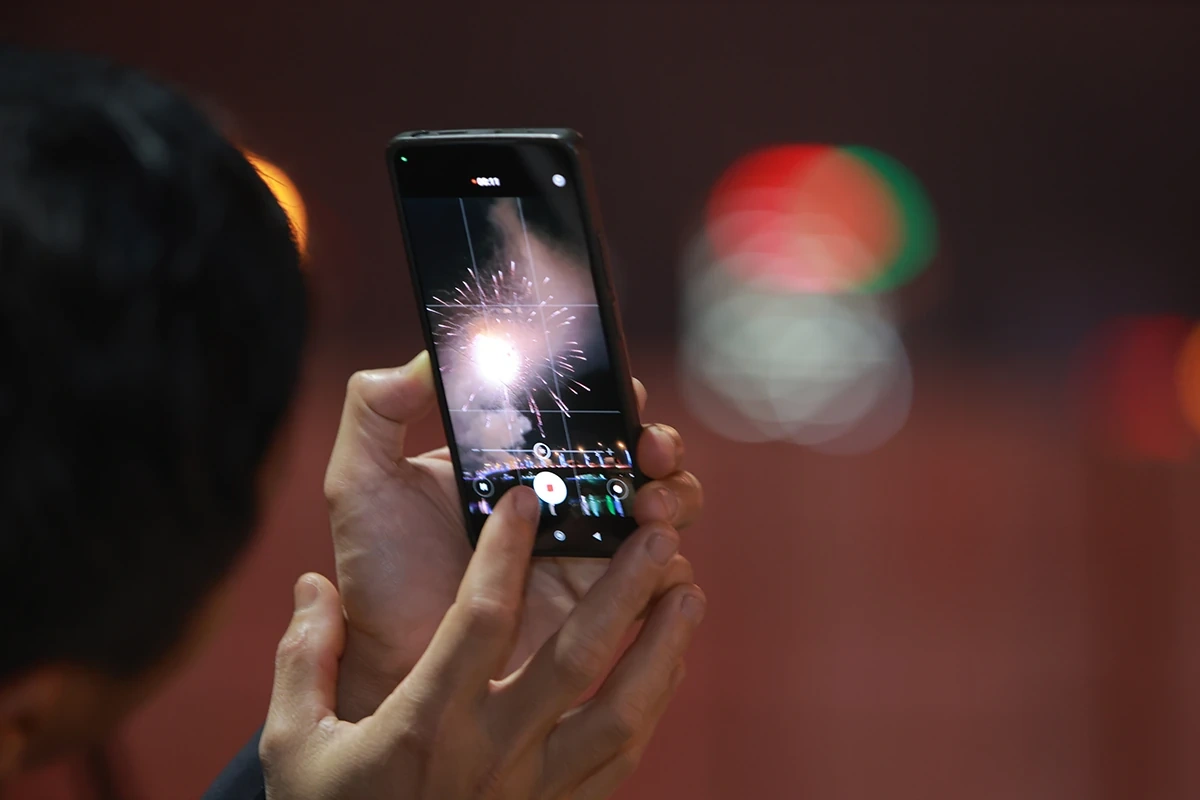 Rực rỡ pháo hoa đón chào năm mới Bính Ngọ 2026