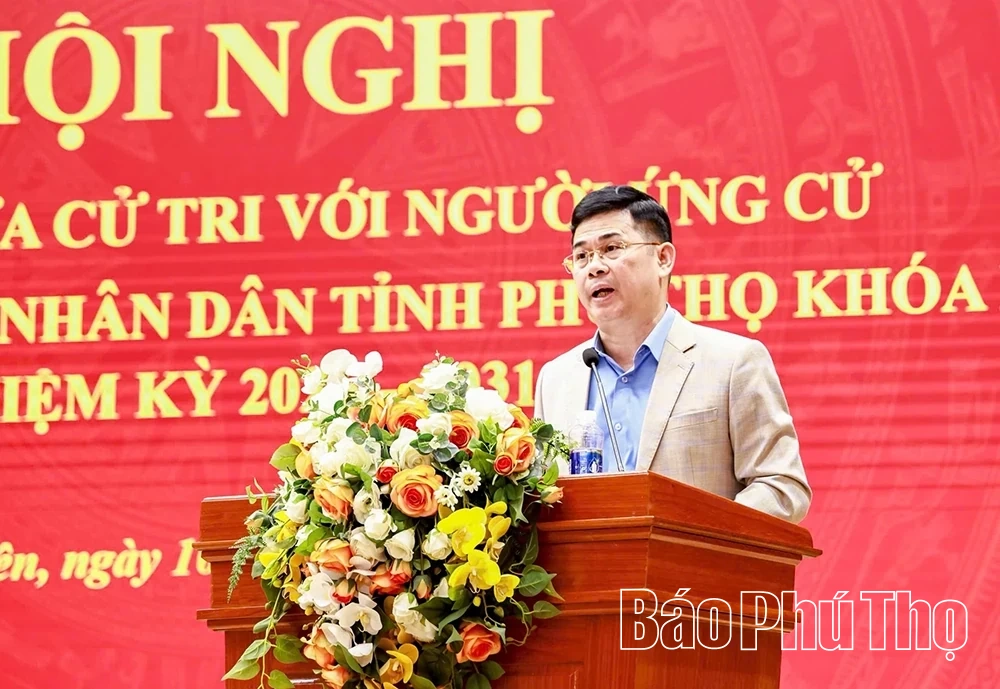 Ứng cử viên đại biểu HĐND tỉnh thuộc Đơn vị bầu cử số 14 tiếp xúc cử tri phường Vĩnh Yên