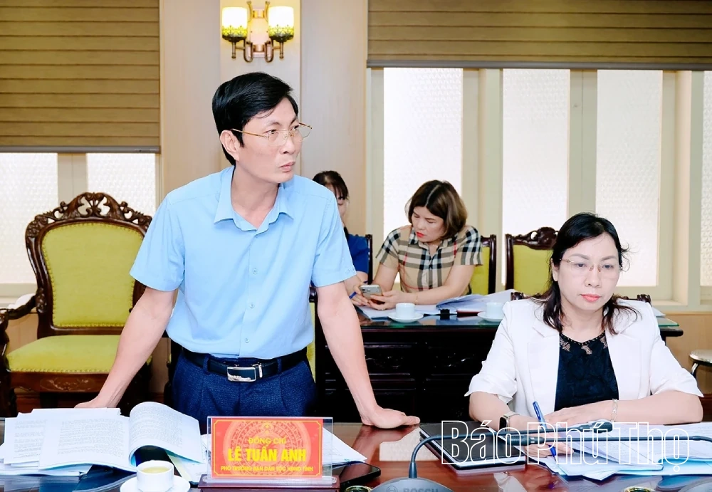 Thẩm tra dự thảo nghị quyết hỗ trợ trẻ em dân tộc thiểu số học tiếng Việt trước khi vào lớp 1