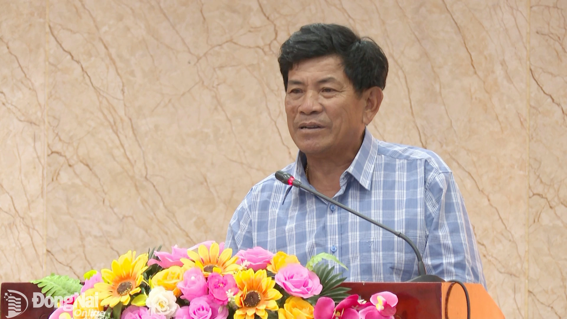 Các đại biểu đại diện các tổ nghề cá cộng đồng, các câu lạc bộ khuyến ngư trên địa bàn Đồng Nai trao đổi, thảo luận tại hội nghị. Ảnh: Văn Đoàn