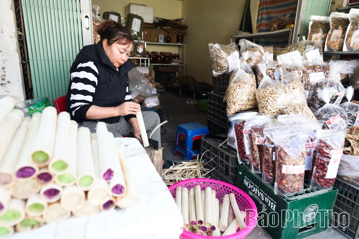 Dẻo thơm cơm lam Mường Động