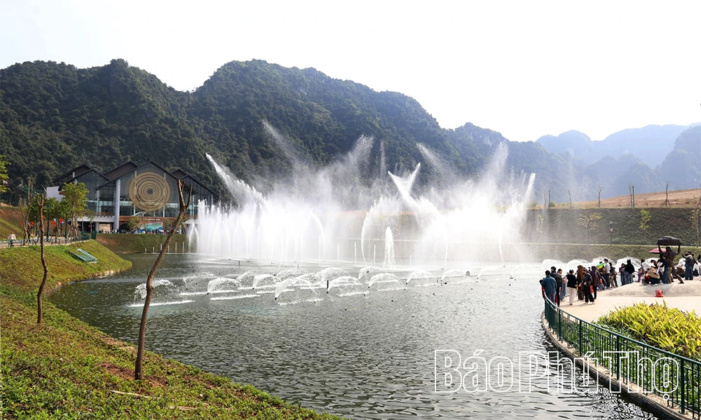 Độc đáo lễ hội Chùa Tiên