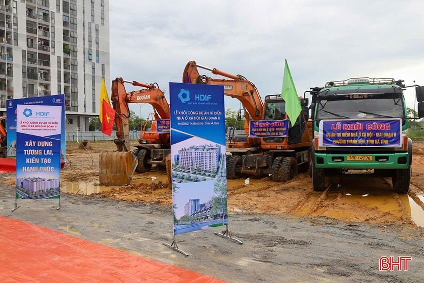 Dự án thí điểm nhà ở xã hội tại phường Thạch Linh - giai đoạn II (nay là phường Thành Sen) đã được khởi công từ ngày 19/8/2025. bqbht_br_image-1.jpg