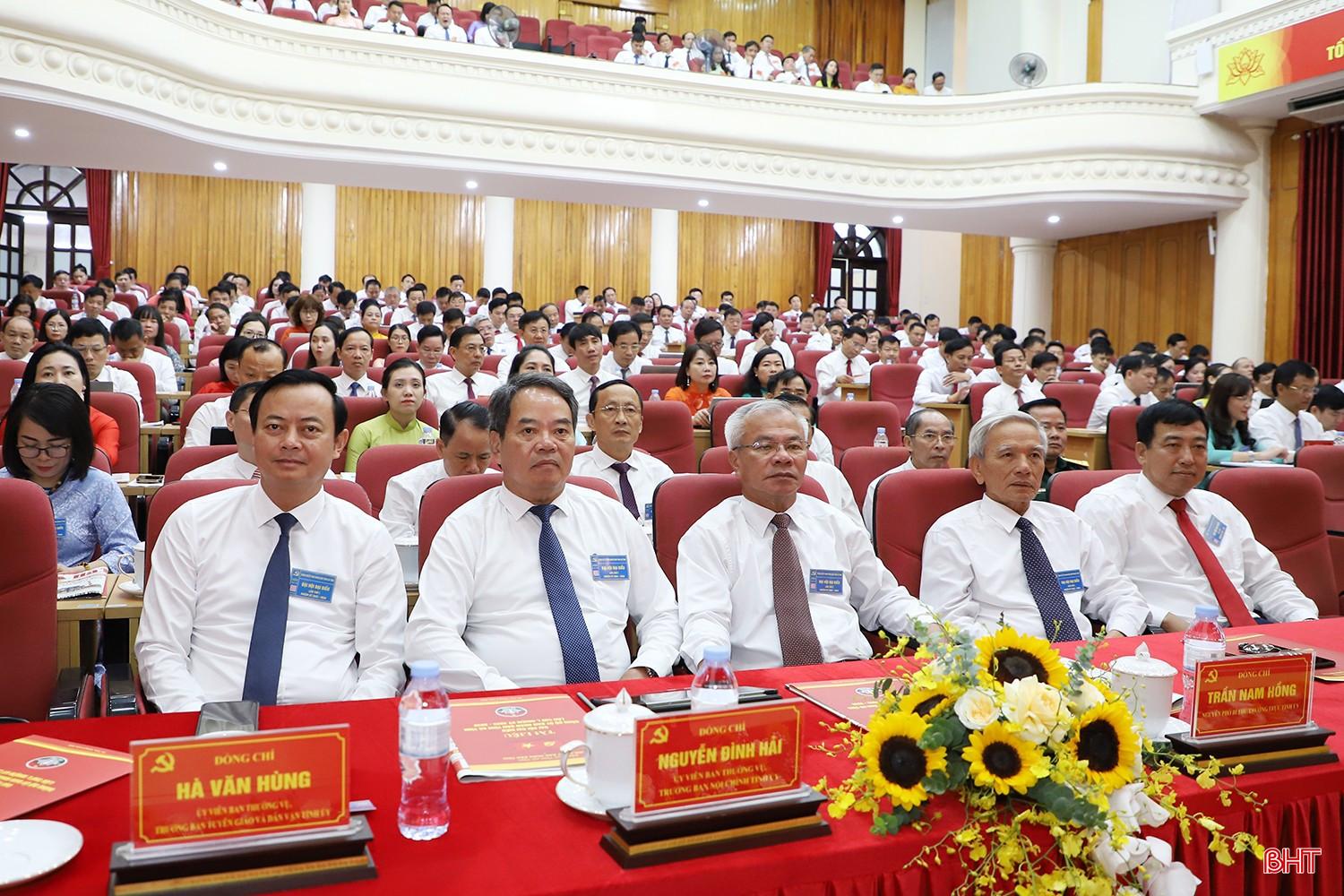 Đại biểu tham dự đại hội. bqbht_br_3.jpg