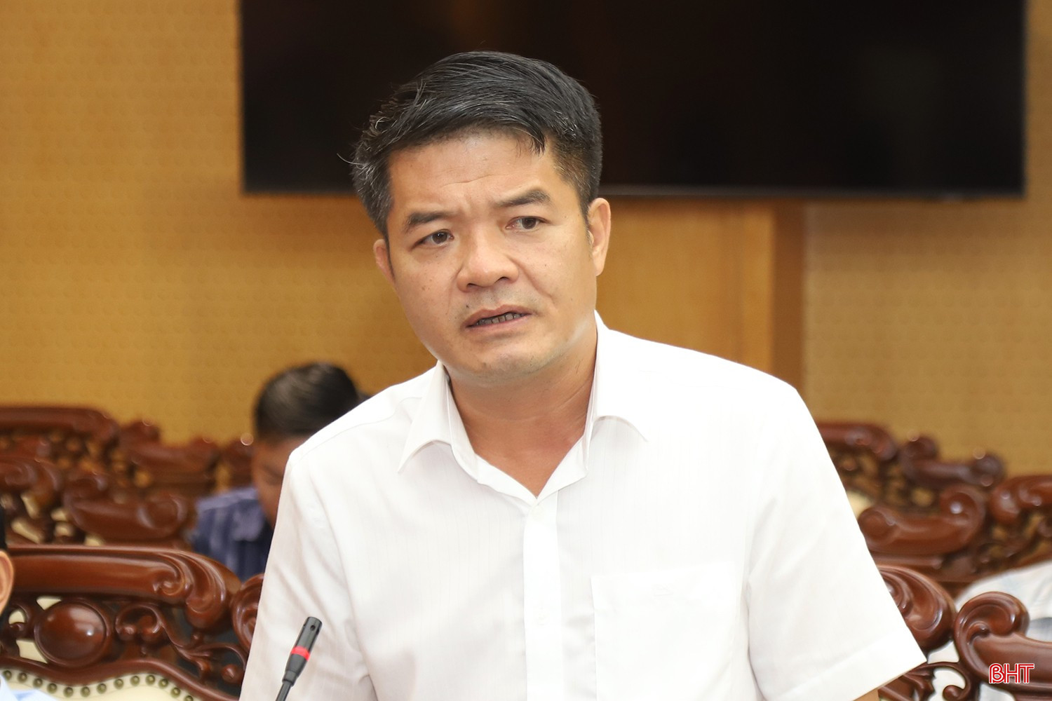 Đồng chí Trần Nhật Tân - Trưởng ban Nội chính Tỉnh ủy phát biểu tại cuộc họp. Đồng chí Trần Nhật Tân - Trưởng ban Nội chính Tỉnh ủy phát biểu tại cuộc họp.