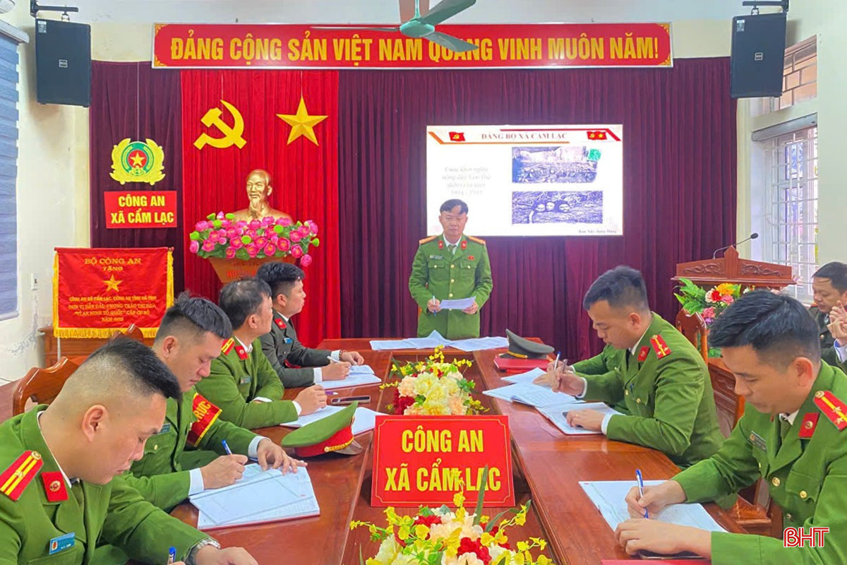 Đến chiều 3/2, 26/40 chi bộ thuộc Đảng bộ x&atilde; Cẩm Lạc đ&atilde; ho&agrave;n th&agrave;nh sinh hoạt chuy&ecirc;n đề "Dưới l&aacute; cờ vẻ vang của Đảng".