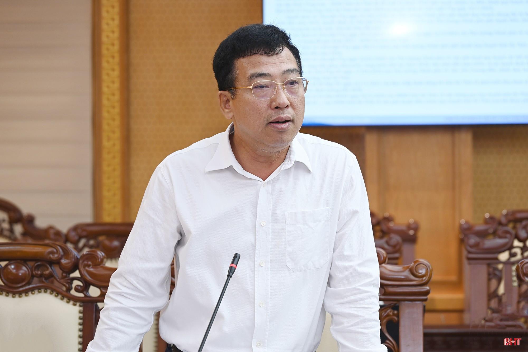 Chủ nhiệm UBKT Tỉnh ủy Trần Tú Anh phát biểu tại cuộc họp. bqbht_br_dsc-03d94.jpg