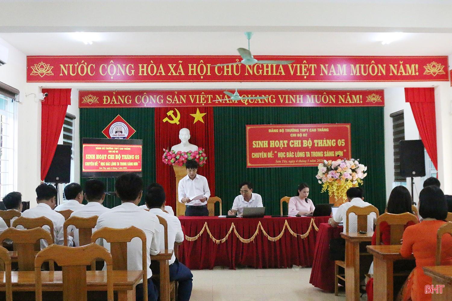 Chi bộ 02 - Đảng bộ Trường THPT Cao Thắng sinh hoạt chi bộ tháng 5 với chuyên đề "Học Bác lòng ta trong sáng hơn". bqbht_br_img-9989.jpg