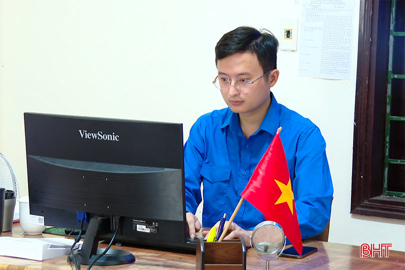 Cán bộ Ban Công tác Đoàn và Thanh thiếu nhi - Tỉnh đoàn Hà Tĩnh (Ủy ban MTTQ tỉnh) thường xuyên sử dụng ứng dụng Canva AI để thiết kế các video, thông điệp truyền thông. bqbht_br_nss-cms2.png