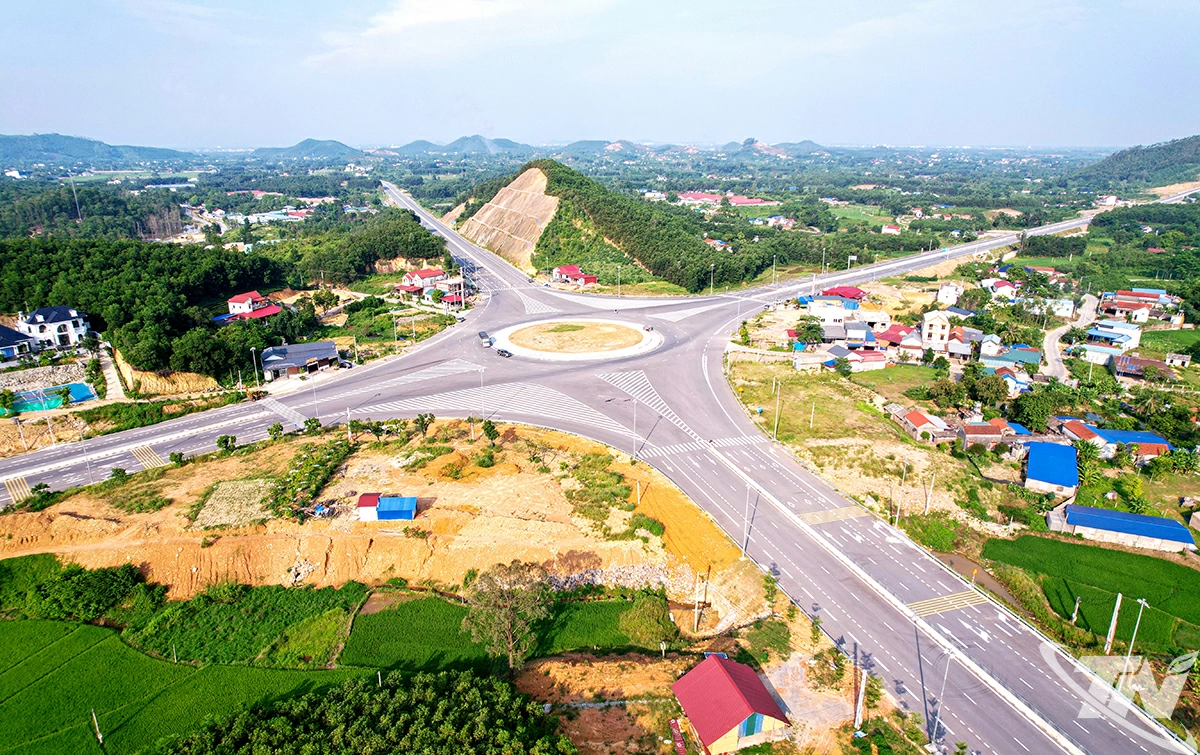 Tuyến đường liên kết, kết nối các tỉnh Thái Nguyên - Bắc Ninh - Phú Thọ (giai đoạn 1) được hoàn thành là đòn bẩy quan trọng giúp khai thác quỹ đất hiệu quả, thu hút đầu tư, phát triển công nghiệp, đô thị, du lịch, dịch vụ, kết nối Thái Nguyên với các địa phương khác trong vùng.