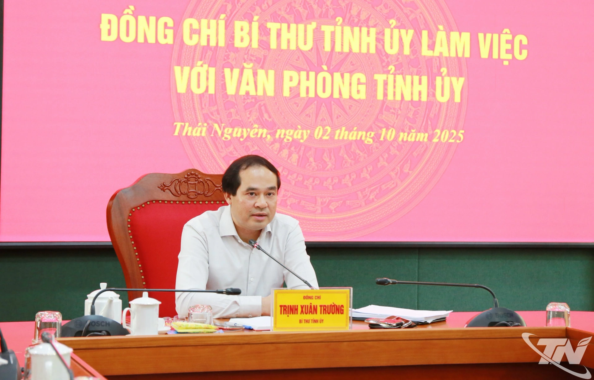 Đồng chí Bí thư Tỉnh ủy Trịnh Xuân Trường phát biểu chỉ đạo tại buổi làm việc.