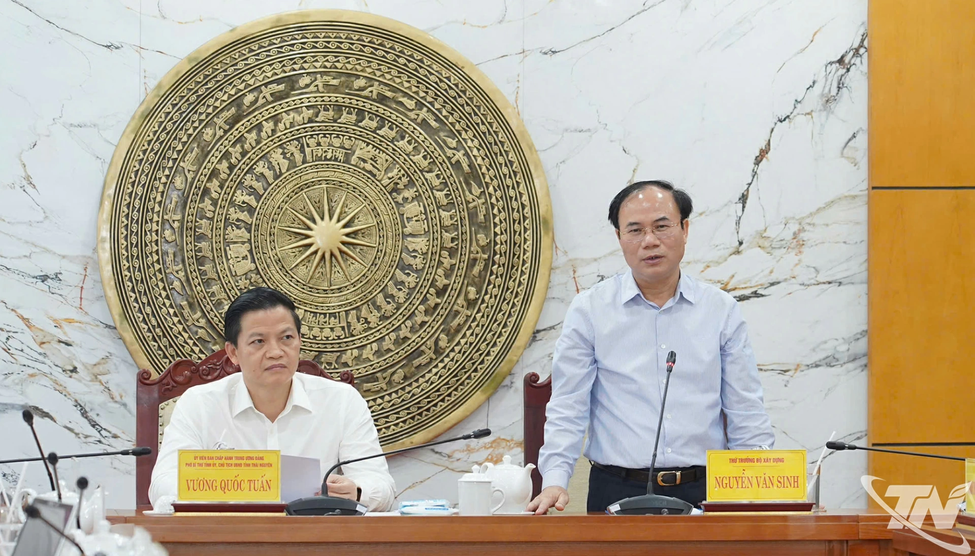 Thứ trưởng Bộ Xây dựng Nguyễn Văn Sinh ghi nhận tỉnh Thái Nguyên đã chủ động triển khai các nhiệm vụ phát triển nhà ở xã hội.