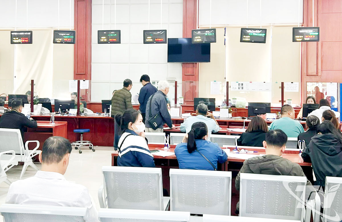 Những năm gần đây, tỉnh Thái Nguyên luôn duy trì vị trí tốp đầu cả nước về các chỉ số Par Index, Sipas, PCI. Hiện nay, 92/92 xã, phường trong tỉnh đã thành lập trung tâm phục vụ hành chính công, góp phần cải thiện chất lượng dịch vụ, nâng cao sự hài lòng của người dân, doanh nghiệp.