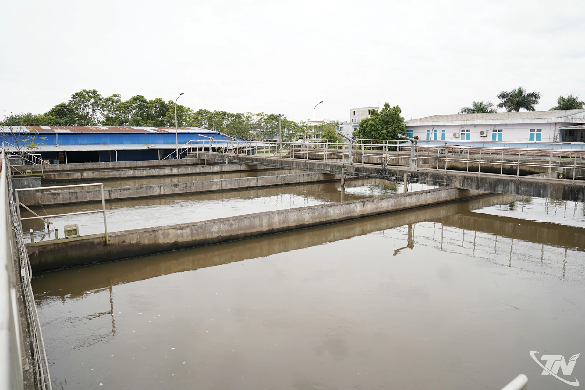Các bể xử lý nước thải tại Nhà máy xử lý nước thải Gia Sàng.