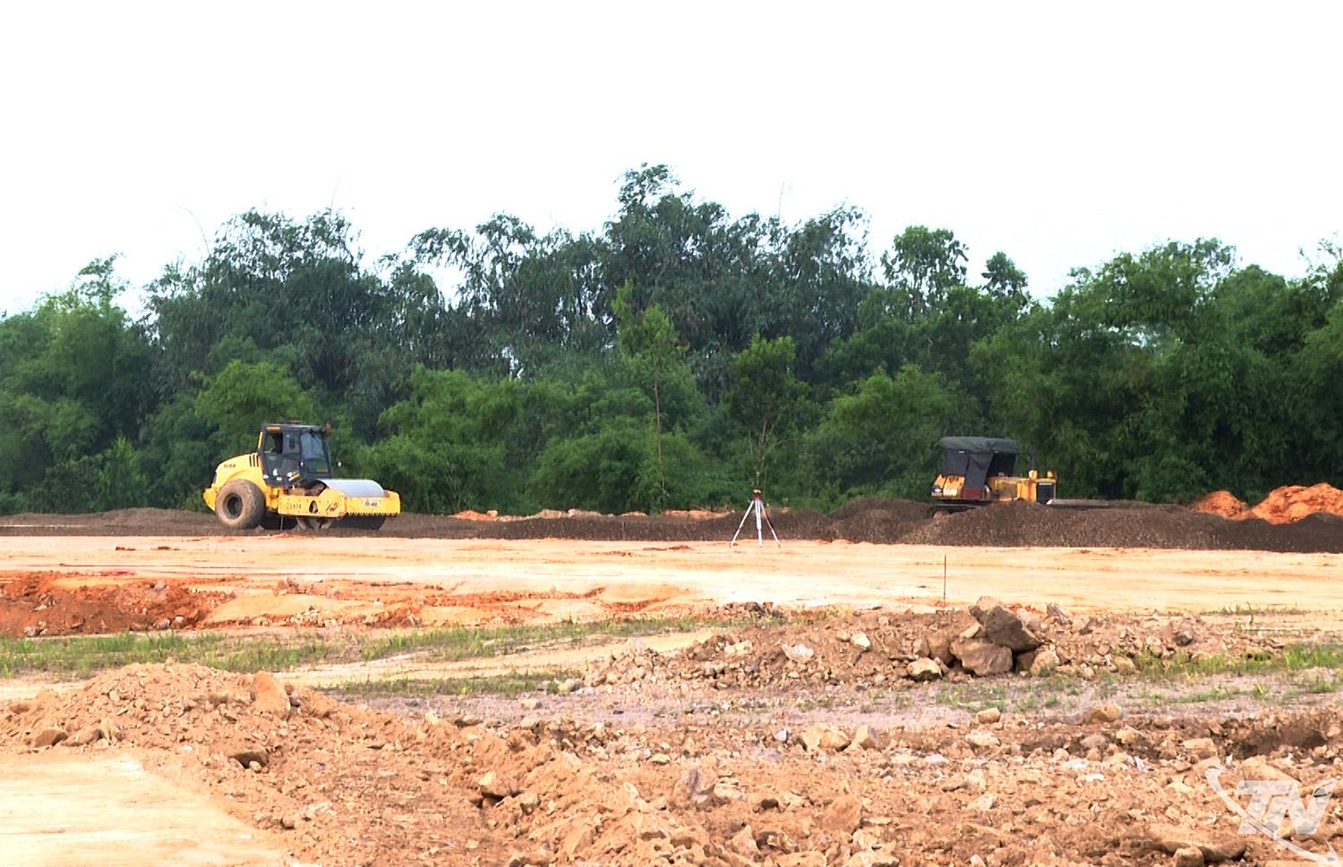 Dự án Khu nhà ở xã   hội Đồng Tiến   (phường Vạn Xuân)   nhận được sự hỗ   trợ tích cực của   chính quyền địa   phương trong công   tác giải phóng mặt   bằng. 
