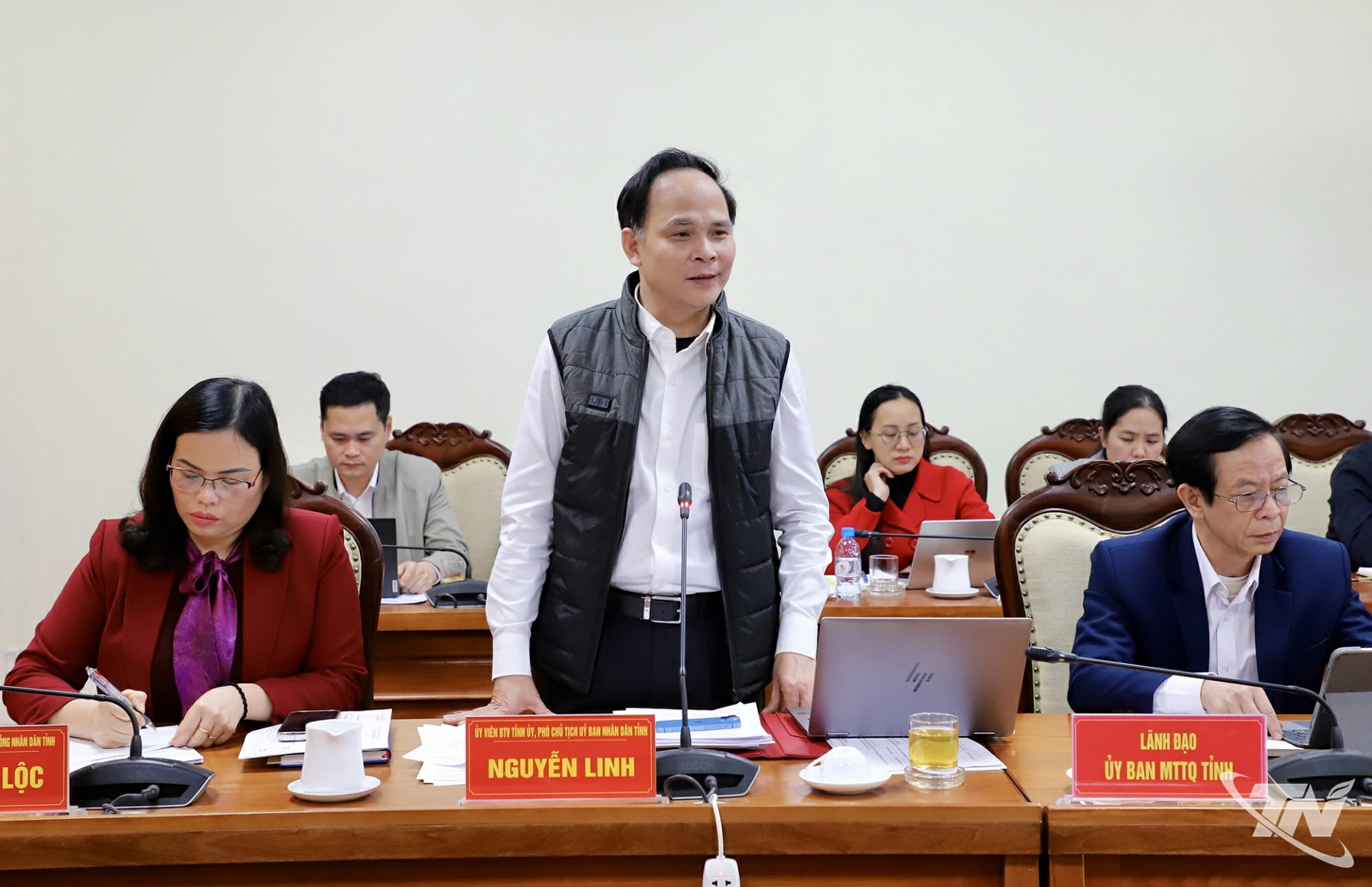 C&aacute;c đại biểu thảo luận tại Hội nghị