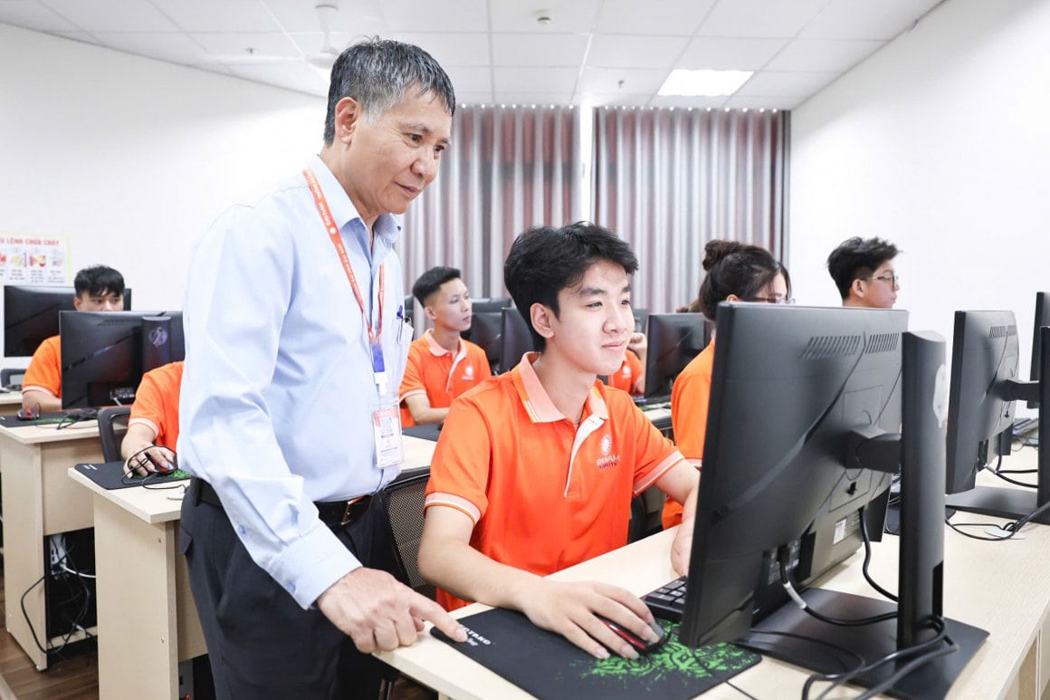 Đào tạo nhân lực tài chính số tại Viện Công nghệ Tài chính - Đại học Đại Nam.