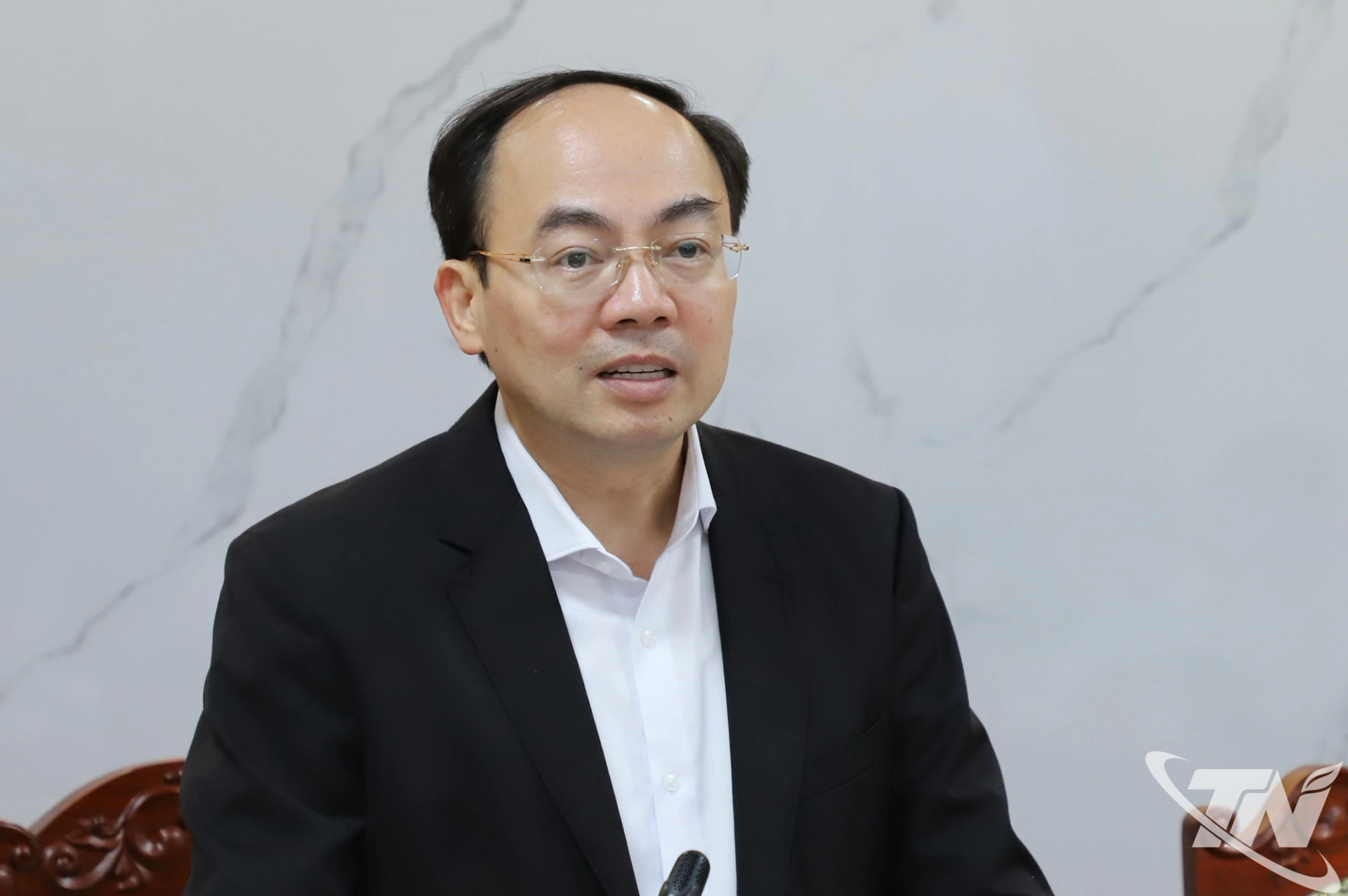 Đồng chí Nguyễn Đăng Bình, Phó Bí thư Thường trực Tỉnh ủy, Chủ tịch HĐND tỉnh phát biểu tại Hội nghị.