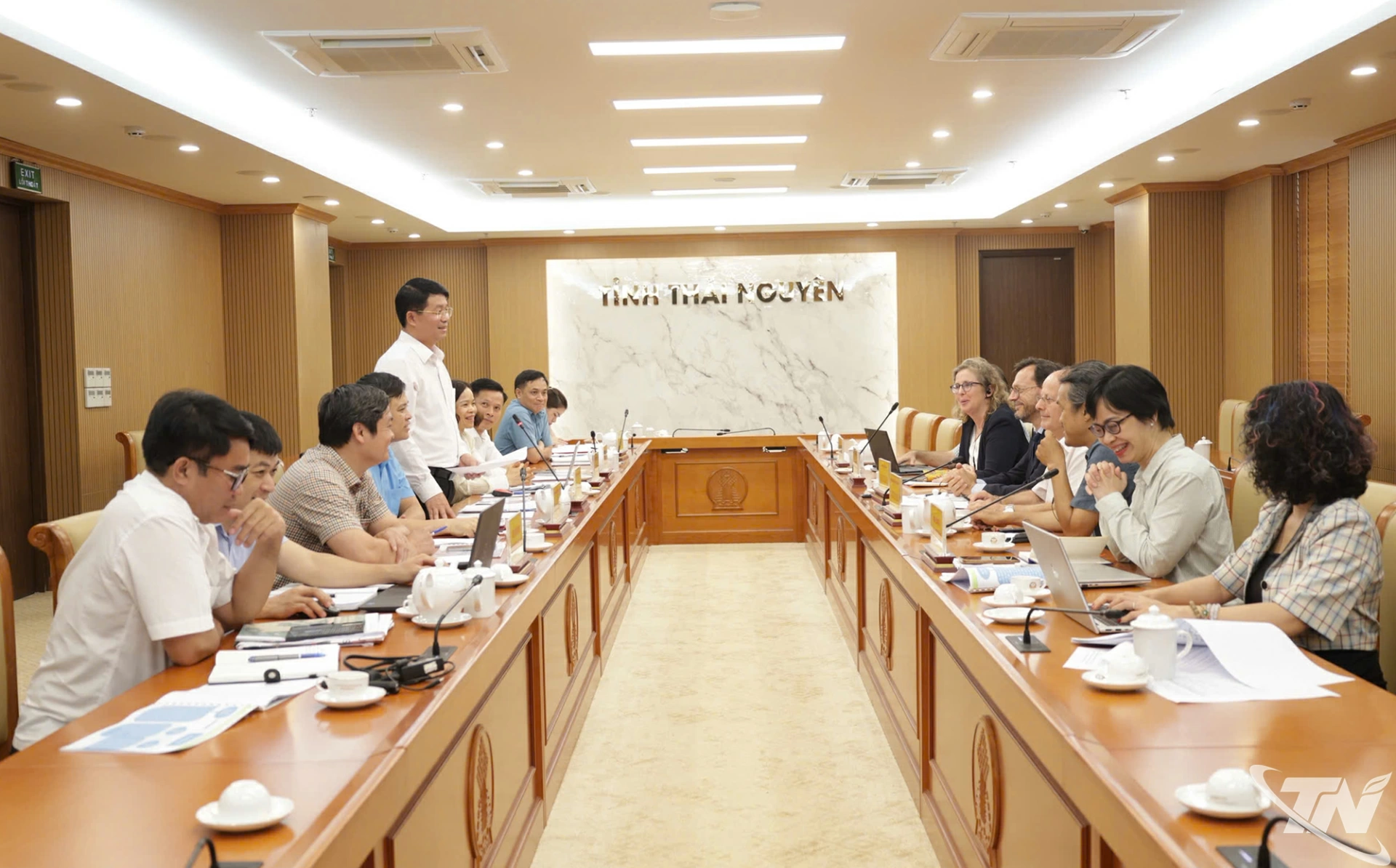 Quang cảnh tại buổi làm việc.