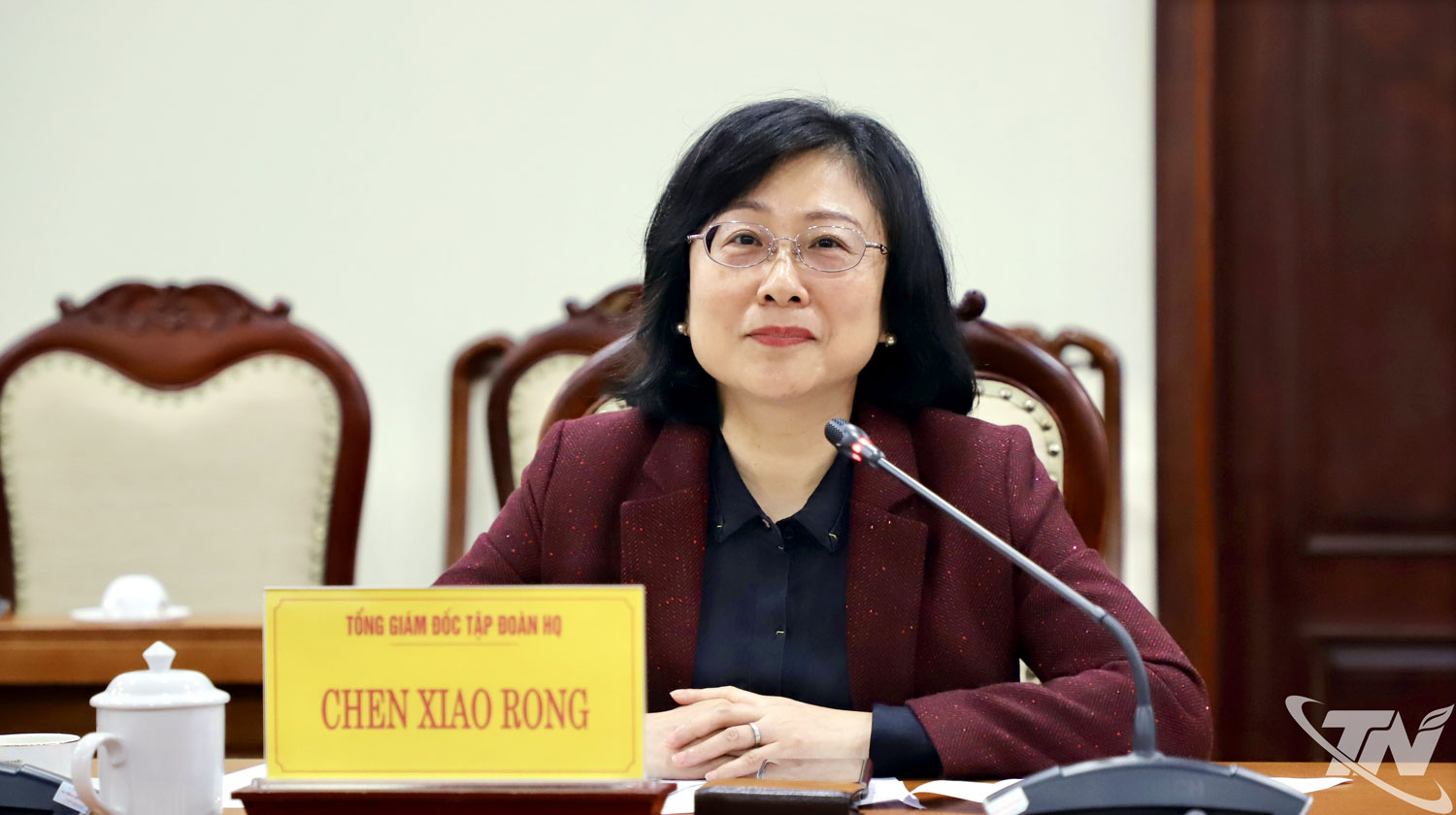 Bà Trần Hiểu Dung, Tổng Giám đốc Tập đoàn HQ phát biểu