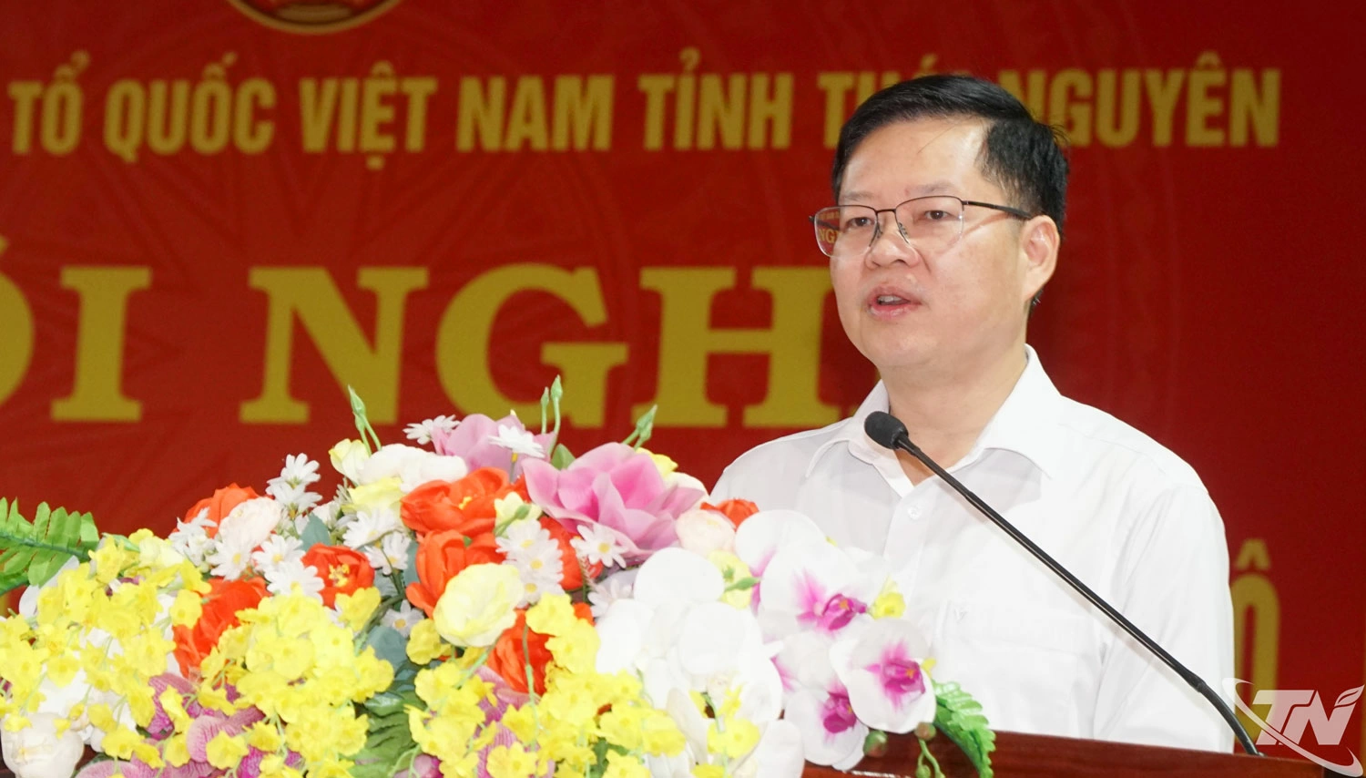 Đồng chí Đinh Quang Tuyên phát biểu tại Hội nghị.