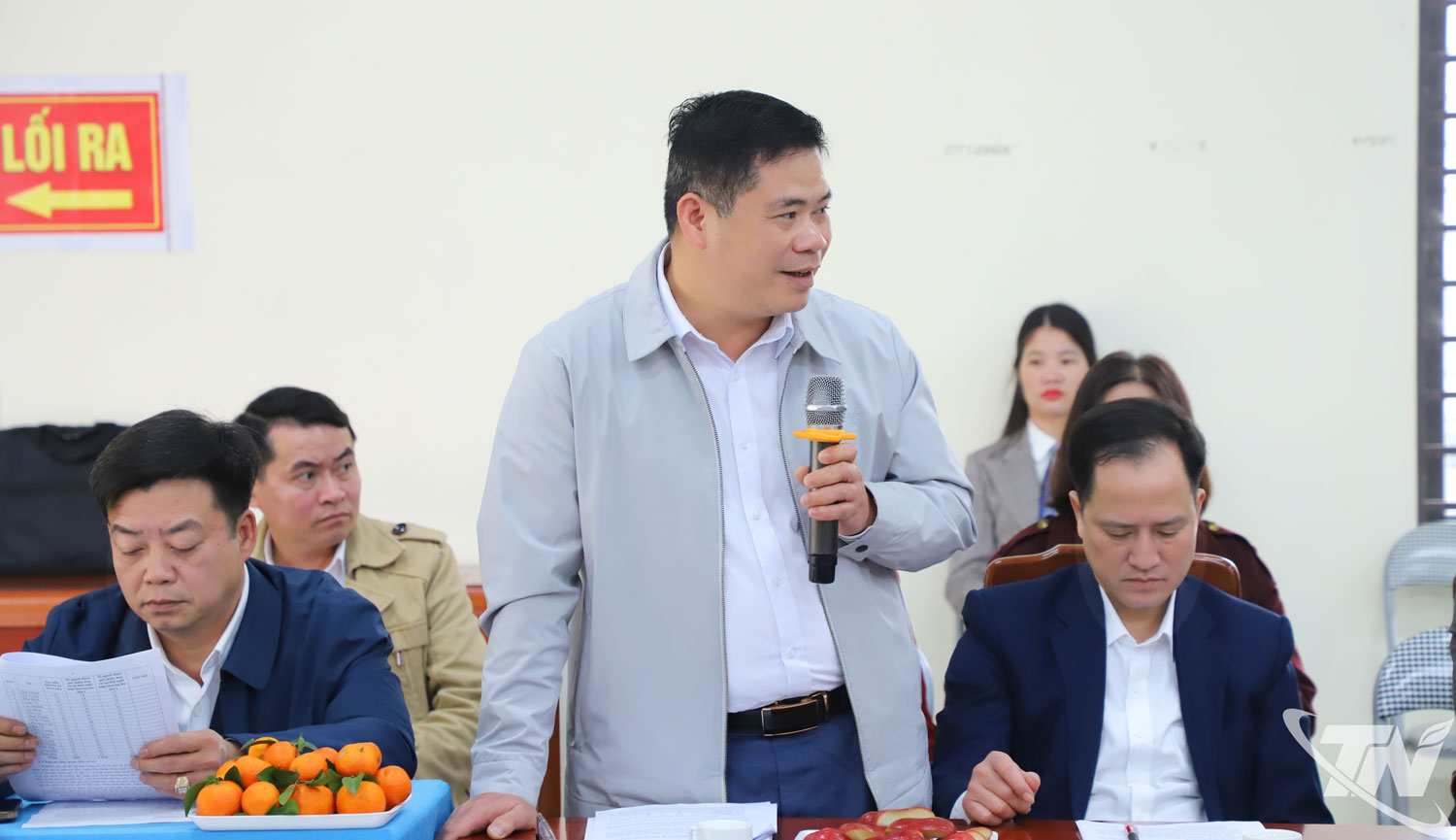 Đại biểu thảo luận tại Hội nghị.