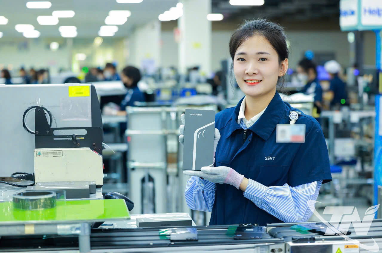 Nhiều doanh nghiệp tr&ecirc;n địa b&agrave;n tỉnh đẩy mạnh ứng dụng khoa học c&ocirc;ng nghệ v&agrave;o sản xuất, g&oacute;p phần n&acirc;ng cao năng suất, chất lượng sản phẩm.