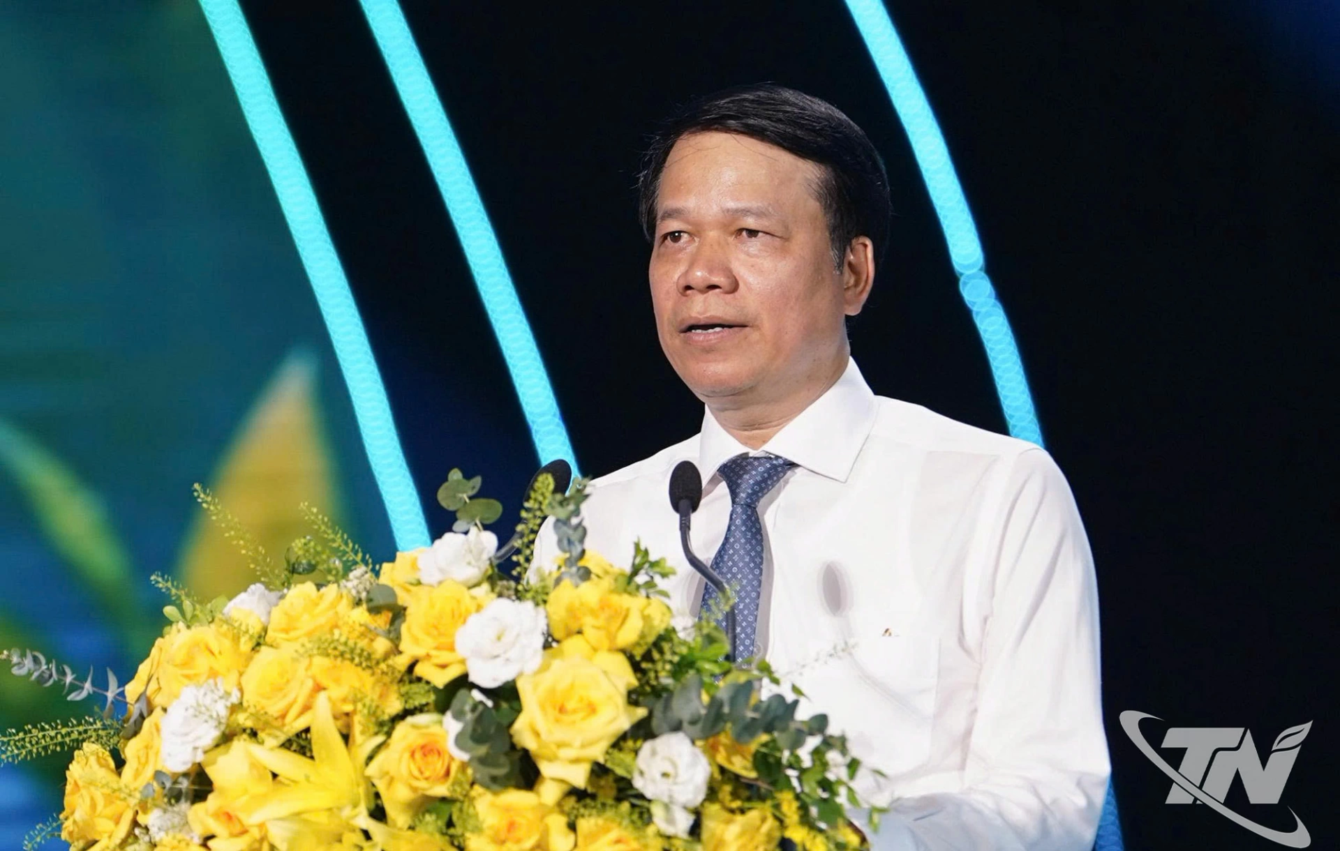 Đồng chí Phó Chủ tịch UBND tỉnh Dương Văn Lượng phát biểu khai mạc Mùa du lịch Thái Nguyên năm 2026.